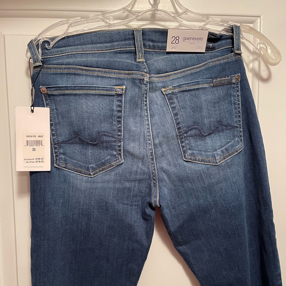 7 for All Mankind Gwenevere Skinny Jeans NWT Size 28